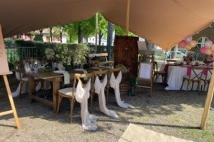 Mise en place sous tente Nomade
